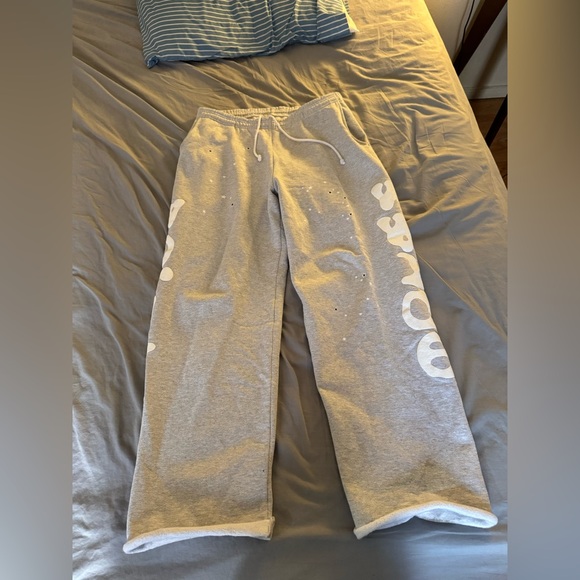 Sp5der beluga sweatpants grey